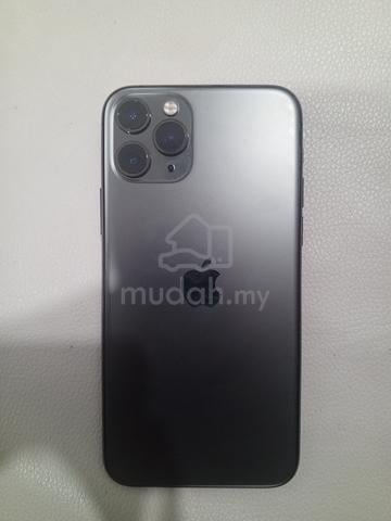 iphone 11 pro - photo 2 of 4