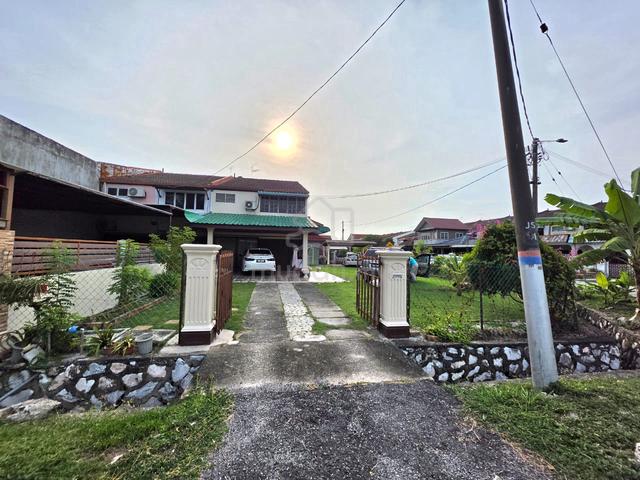 Rumah Teres 2 Tingkat Corner Lot (Tanah Luas) Fully Furnish 1