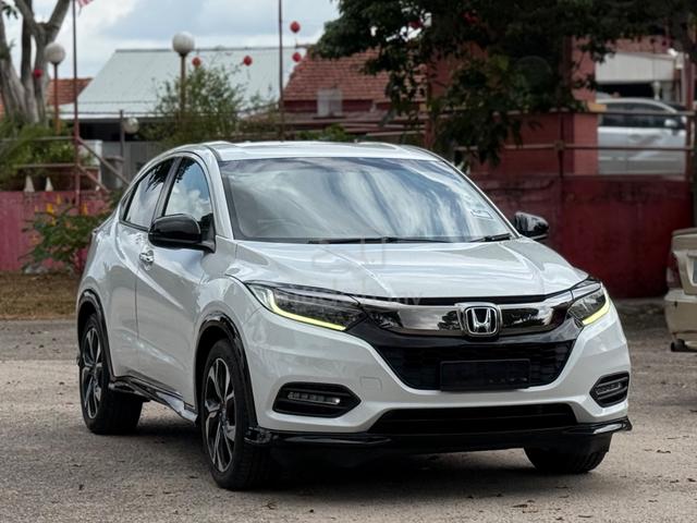 2022 Honda HR-V 1.8 RS (TIP TOP CONDITION) - 1