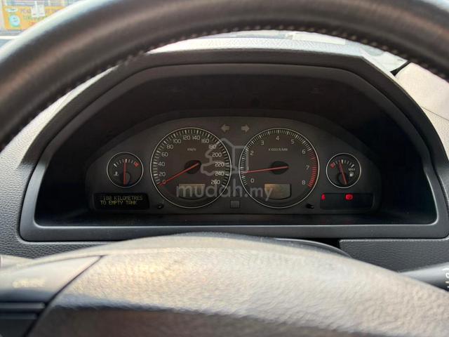 2004 Volvo XC90 2.5 T (A) - 2