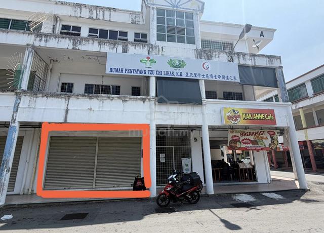 Kingfisher Park Ground Floor Shoplot For Sale ( Intermediate Unit ) 1