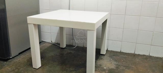 IKEA Meja Sisi Lack - photo 2 of 2