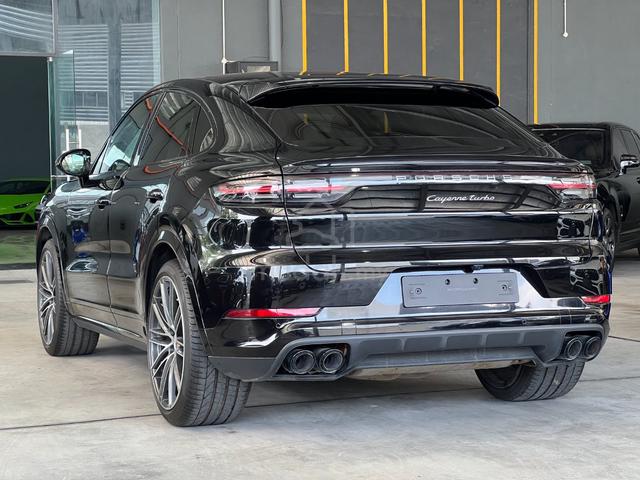2019 Porsche CAYENNE 4.0 TURBO (A) Free Warranty - 4