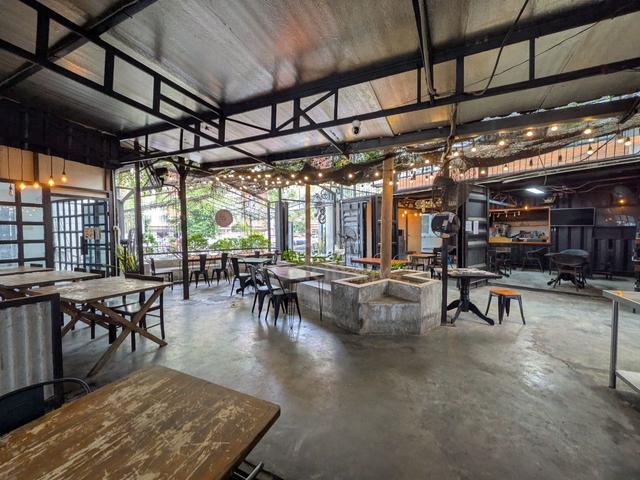 MATURED AREA Commercial space off Jalan Ampang, KL FOR RENT 1
