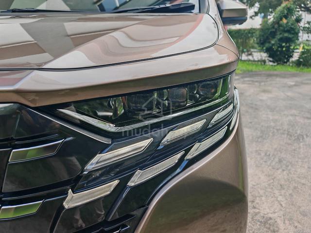 2025 Toyota ALPHARD 2.5 Z, GOLD Body, ModelistaKit - 4