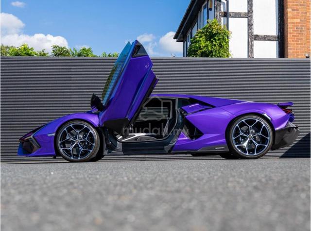 2024 Lamborghini REVUELTO 6.5 FULL CARBON + 500KM - 2