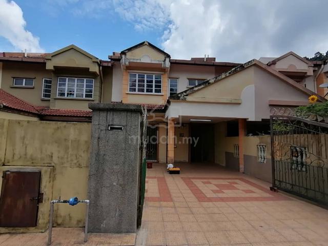 [Facing Open] Rumah Teres 2 Tingkat di Kajang Perdana 1