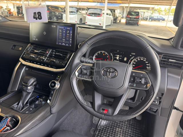 2024 Toyota LANDCRUISER 3.4 300 GR SPORT (A) - 5