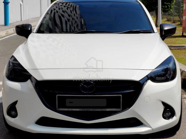 Hatchback Leather HiSpec 2016 Mazda 2 1.5 SKYACTIV - 3