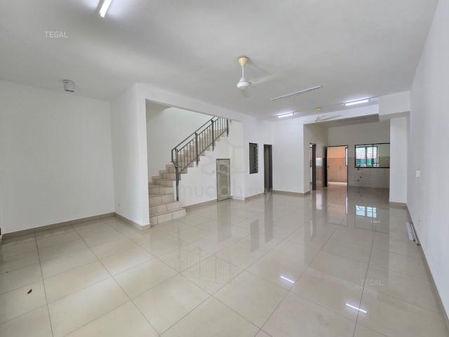Setia Indah 13 , Setia Alam 2 storey house Refurbished Fully Extended 1