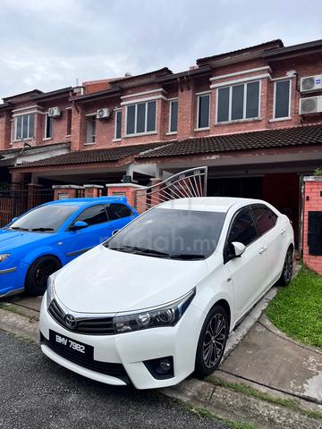 2014 Toyota COROLLA ALTIS 2.0 V FACELIFT (A) - 2