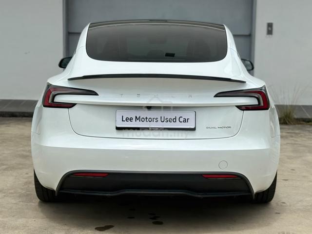 2025 Tesla Model 3 Long Range - 4