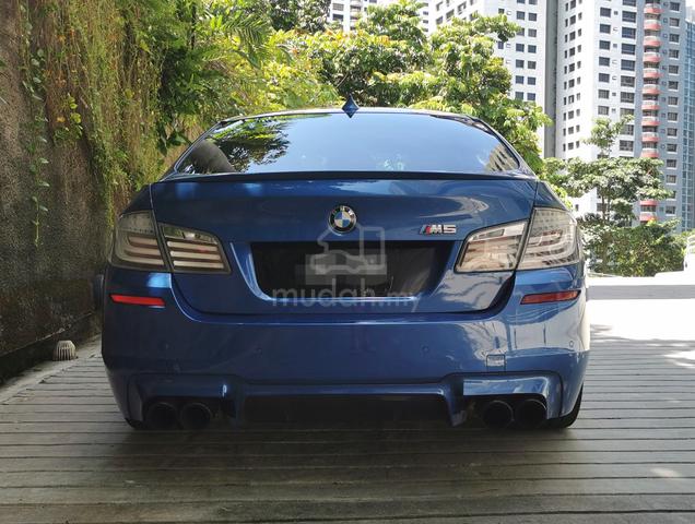 2011 BMW M5 4.4 Twin Turbo (CBU) (A) F10 - 4