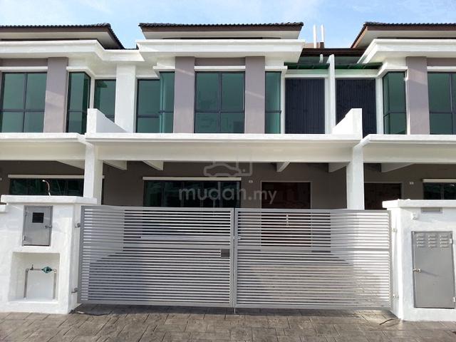 2 Storey Superlink 24x75 Terrace House D'Infiniti Bandar Damai Perdana 1