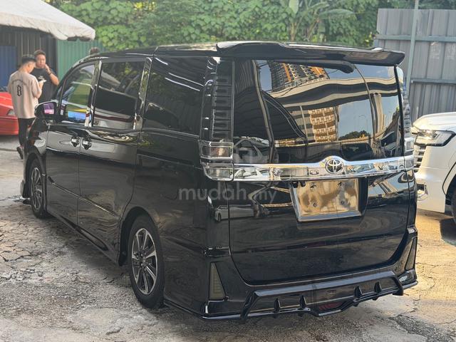 2021 Toyota VOXY 2.0 ZS KIRAMEKI 3 8-SEAT - 3