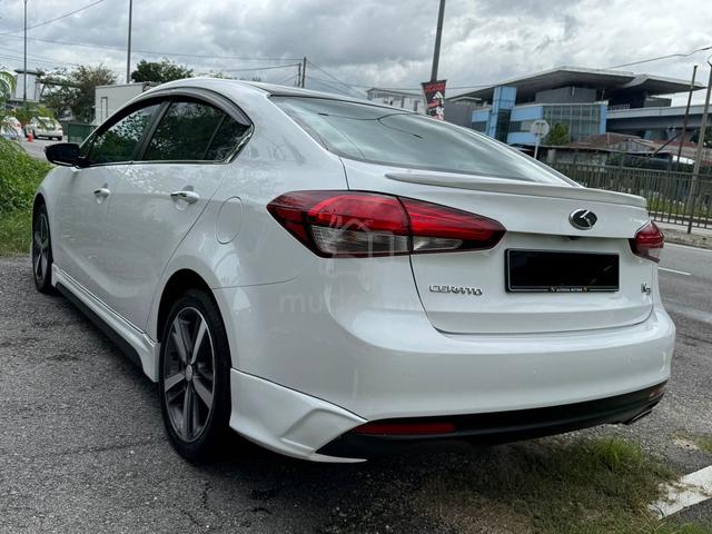 Kia CERATO 1.6 L/SEAT FULL BODYKIT KEYLESS P/START - 2