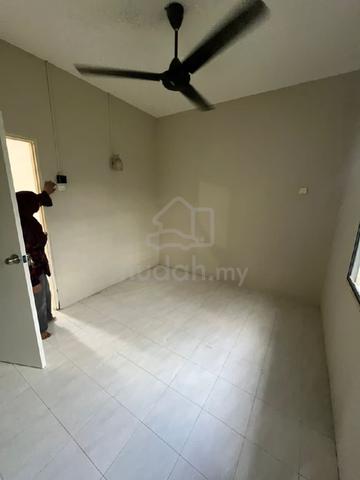 Rumah corner ipoh tasek 5