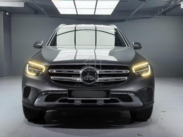 GLC 200 EXL 56KM MIL APPCPLY FREE WRTY STUDENT CAr - 2