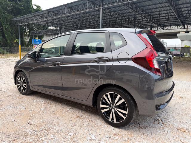 2021 Honda JAZZ 1.5 V MY14 GK FACELIFT(A)FULL LOAN - 4