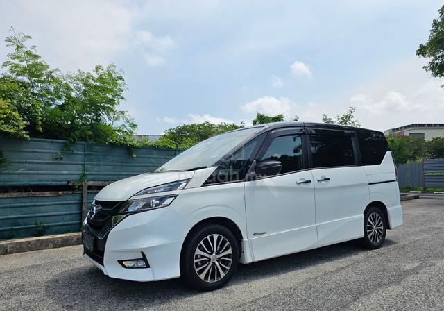 2021 Nissan SERENA Premium Full spec Full loan OTR - 2
