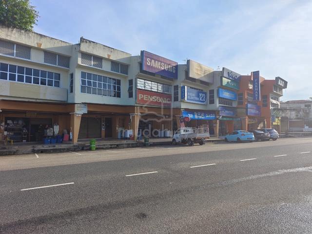 Shoplot No. 4 & 5A, Lorong Masjid Tingkat 1, Commercial units in Maran 3