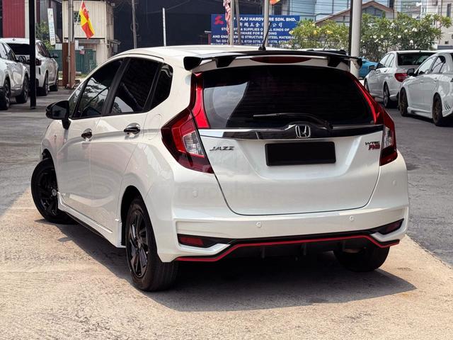 2014 Honda JAZZ 1.5 RS FACELIFT - 1 YEAR WARRANTY - 2