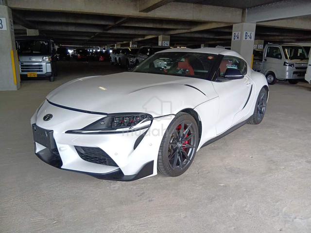 2024 BOOKNOW WHITE/BLACK Toyota SUPRA 3.0 RZ - 3
