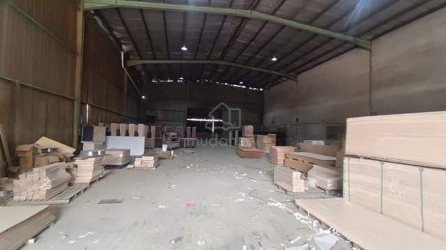 Bangi Lama Semenyih 1sty Warehouse 1