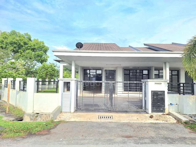 Jalan Angkasa Bandar Mahkota Banting Single Storey Corner Lot 1
