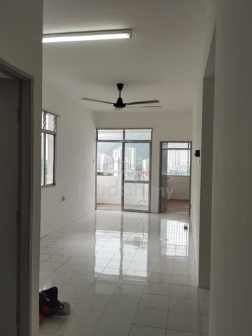 Bukit Awana Condominium 1