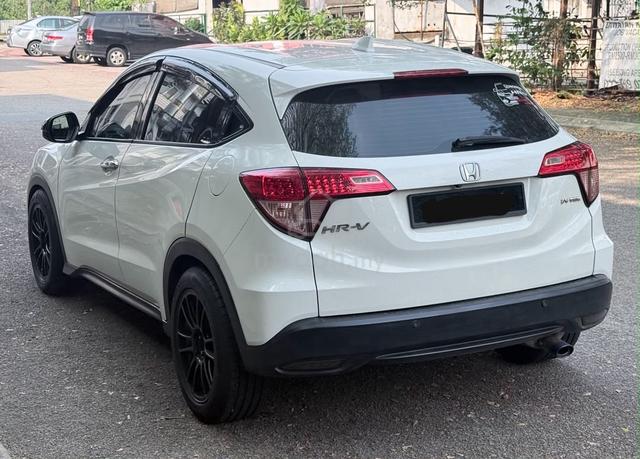 2017 Honda HR-V 1.8 V ORI T/TOP CDT WRT 3YRS FORU - 5