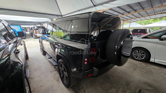 2023 Defender 2.0 110 S 5 Seater 18k km 4.5 Grd - 4