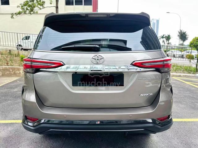 4x4 Toyota FORTUNER 2.7 SRZ GRbdykit SideStep 360 - 4