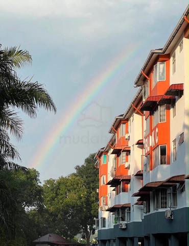 Sri Putra Apartment 1