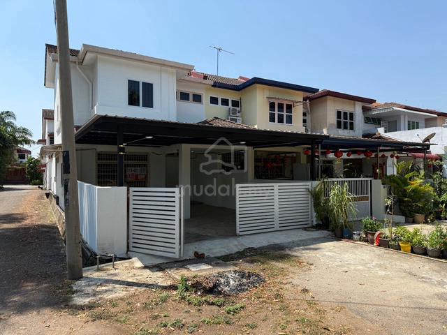 Fully Reno Taman patani Jaya End Lot 2 Storey Terrace Rumah Nak Jual 1