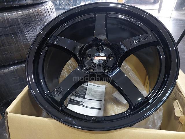 rim 18x9.5JJ RAYS 57CR JAPAN TOYOTA GT86 GR86 BRZ - photo 2 of 6