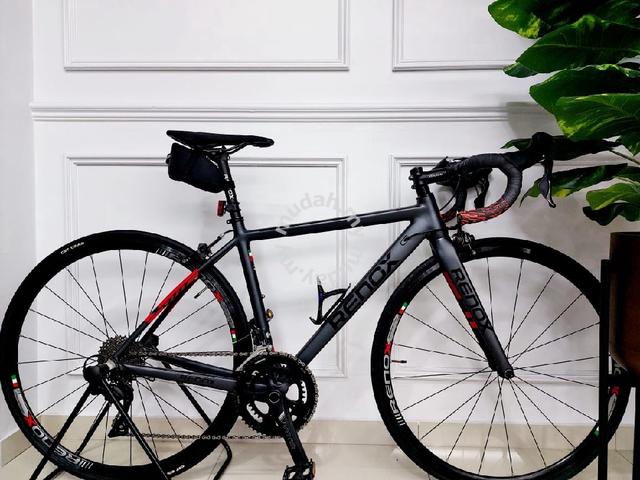 renox r5 road bike