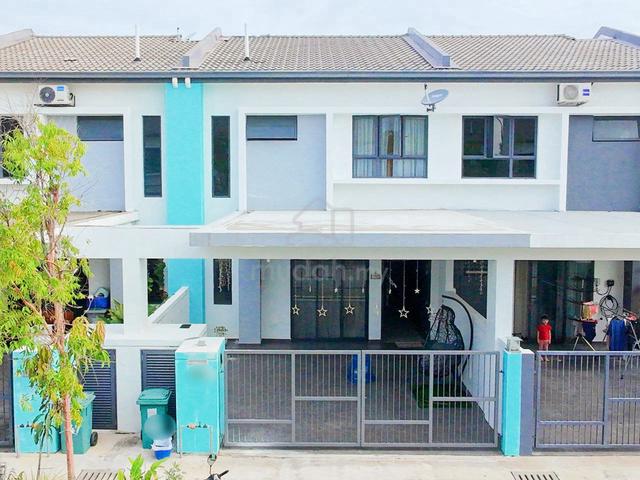 [Renovated] Teres 2 Tingkat, Woodbury @ Mahkota Hill, Lenggeng 1