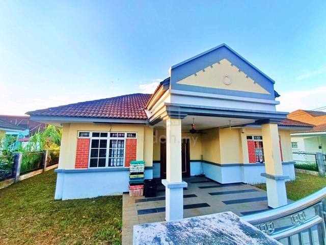 [CANTIK FULL RENO] BANGLO SETINGKAT PANTAI SEPANG PUTRA Sg Pelek 2