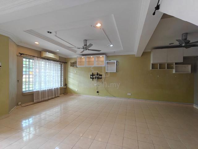 CHEAP Kitchen Cabinet Renovate Kemuning Greenville near Kota Kemuning 1