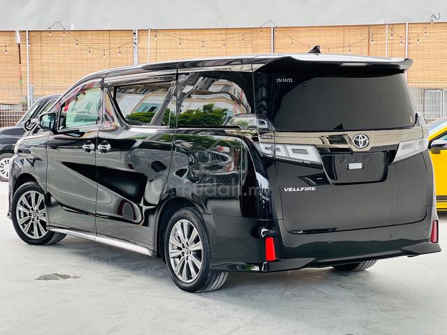 Toyota VELLFIRE 2.5 ZA GOLDEN EYE (A) - 2