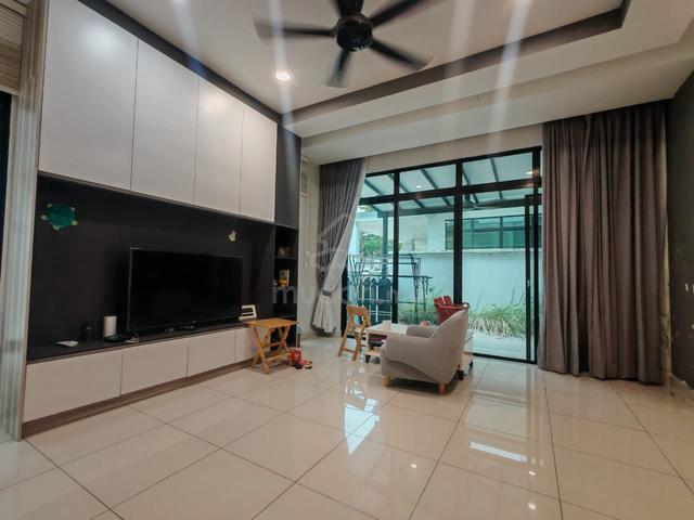 [Full Loan| Reno] 2 Storey Semi-D Tenderfields, Eco Majestic, Semenyih 1
