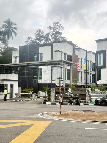 room the maven balik pulau 1