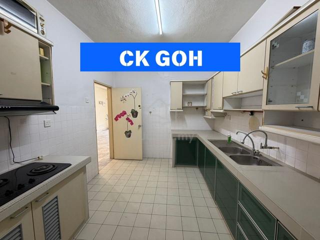 Sungai Nibong 2.5 Storey Terrace House RENOVATED Pantai Jerjak CORNER 1