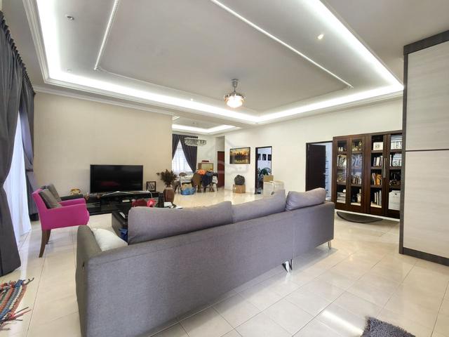 Bungalow House Renovated Bandar Seri Impian, Kluang - Built Up Luas 1