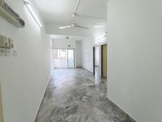 Taman Kosas Flat (Jalan Kosas 3) 1