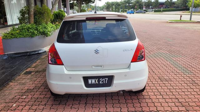 2012 Suzuki SWIFT 1.5 GX FACELIFT (A)  - 4