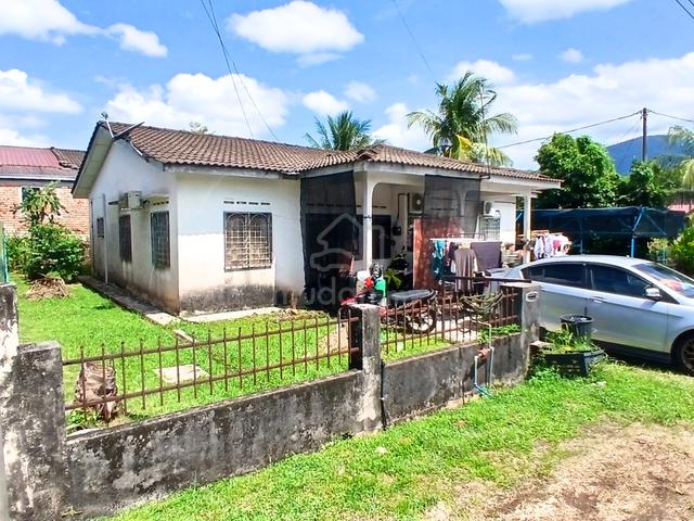 Large Build Up - 1-Storey Semi D , Taman Semarak , Taiping 1