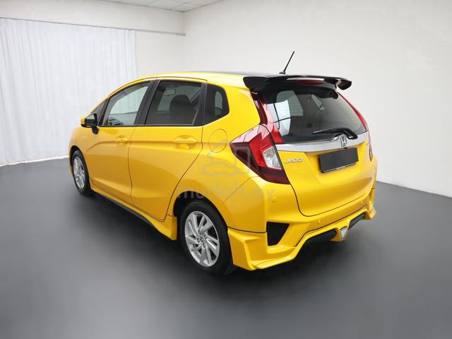 2017 Honda JAZZ 1.5 E (A) FSR 1-OWNER TIPTOP - 4