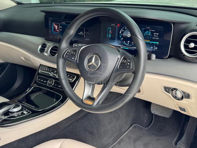 2017 Mercedes Benz E-CLASS 2.0 200 46K KM MILEAGE - 4
